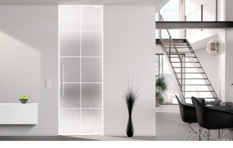 linesPlus Typ 10 in Weiß auf SatinatoLH