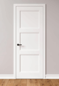 Tür S.06 mit Zarge S70
Drücker BK.5, Alu gestrahlt schwarz, Fußleiste F.4